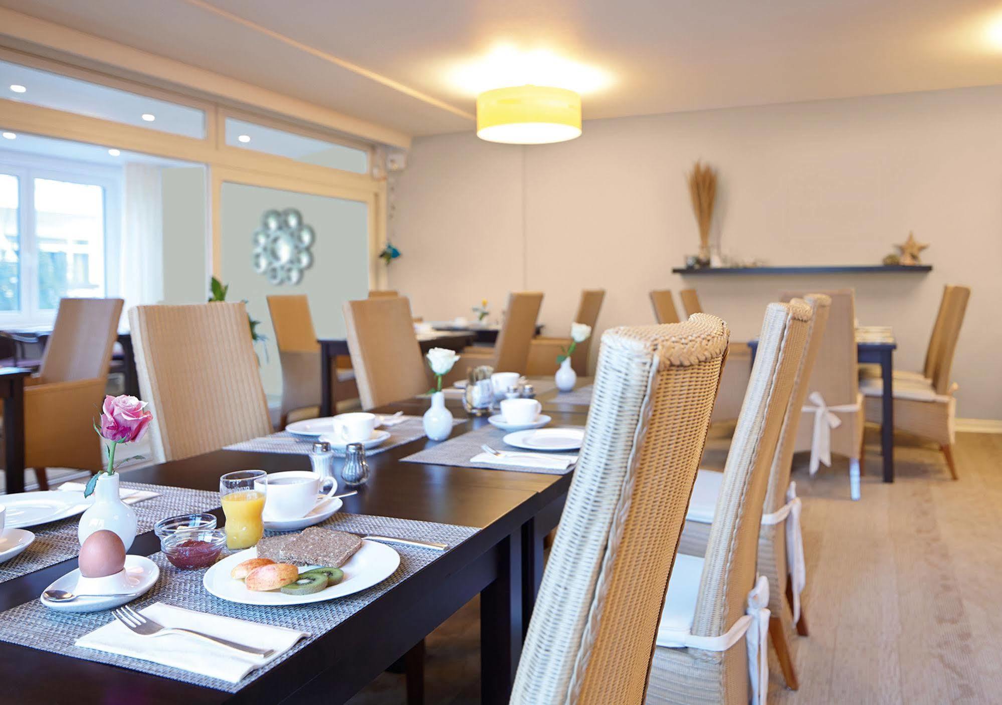 Hotel Ancora Timmendorfer Strand Ngoại thất bức ảnh